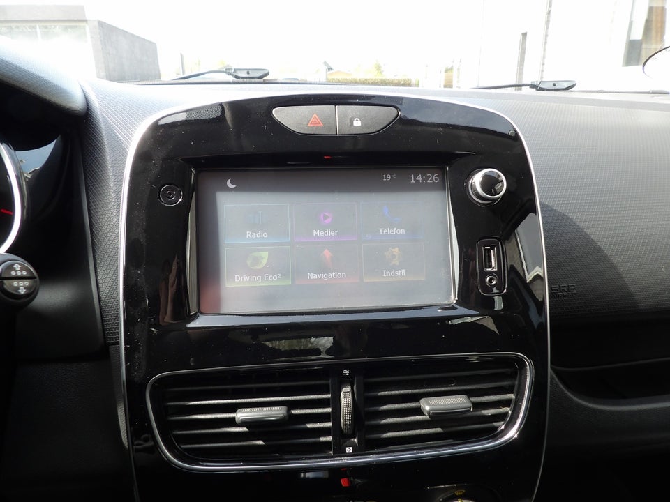 Renault Clio IV 0,9 TCe 90 Zen Sport Tourer 5d