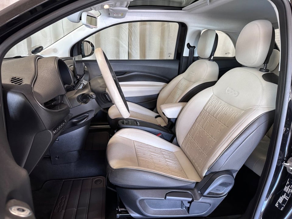 Fiat 500e 42 la Prima 3d