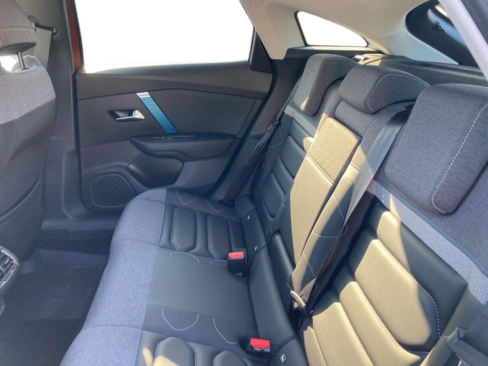 Citroën ë-C4 50 Shine 5d