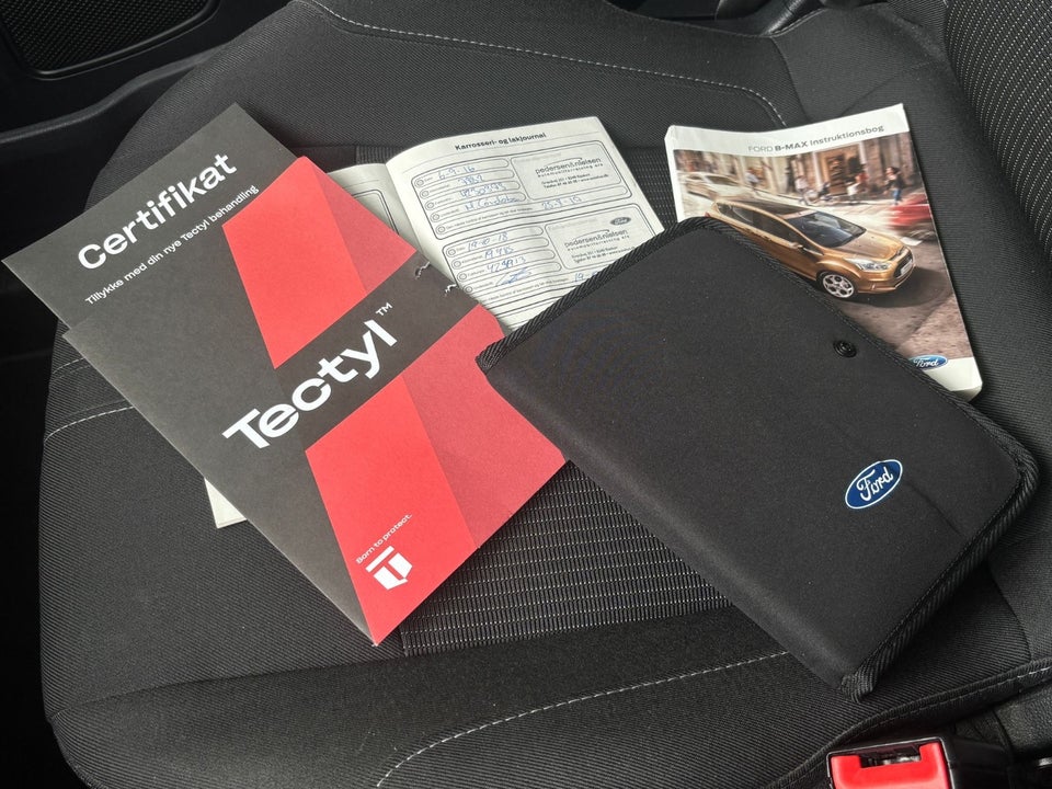Ford B-MAX 1,0 SCTi 100 Titanium 5d