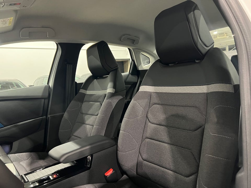 Citroën ë-C4 X 50 Concorde Premiere Pack 4d