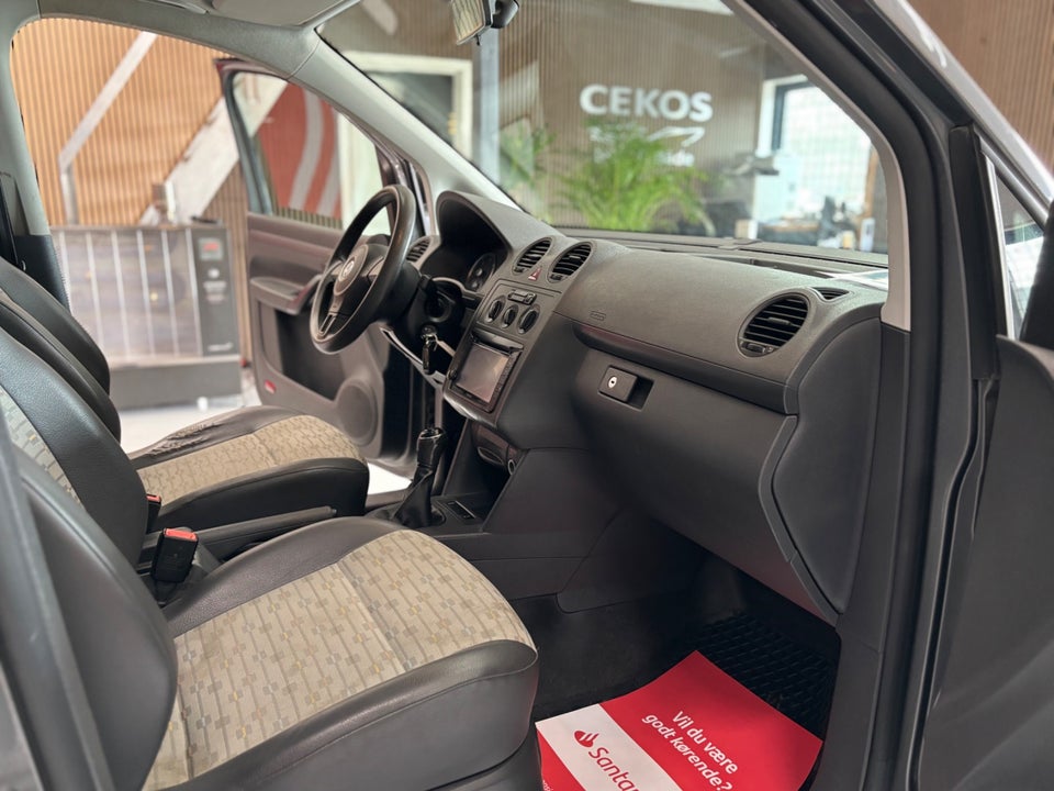 VW Caddy 1,6 TDi 75 BMT Van 4d