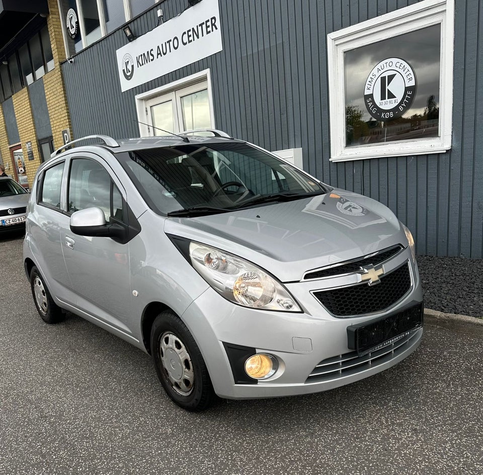 Chevrolet Spark 1,0 LT 5d