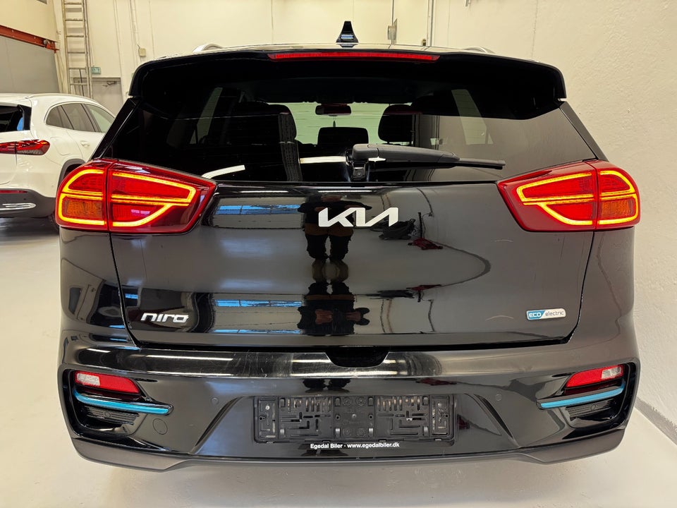 Kia Niro 64 EV Prestige 5d