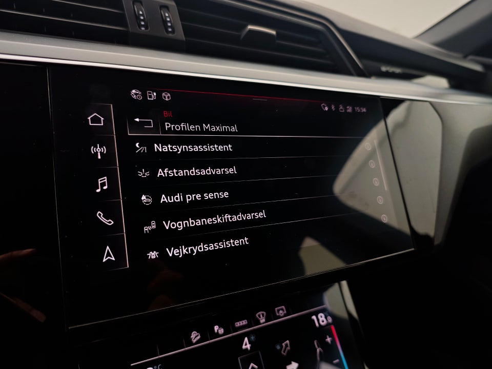 Audi e-tron 55 quattro 5d