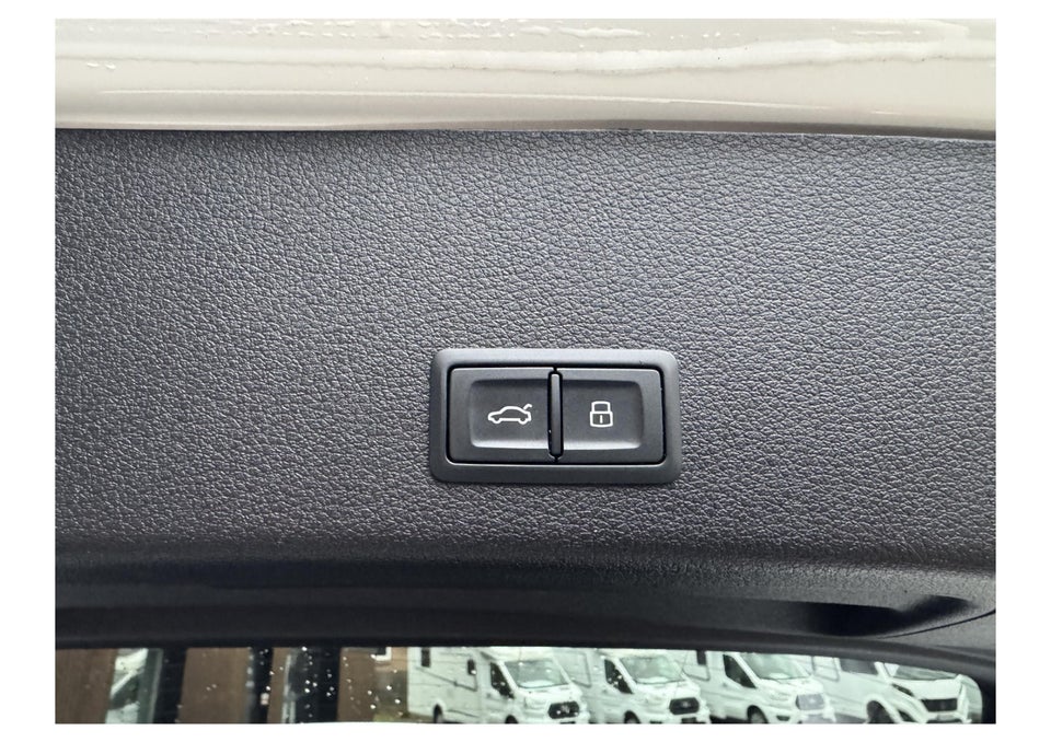 Audi e-tron 55 Black Edition S-line quattro 5d