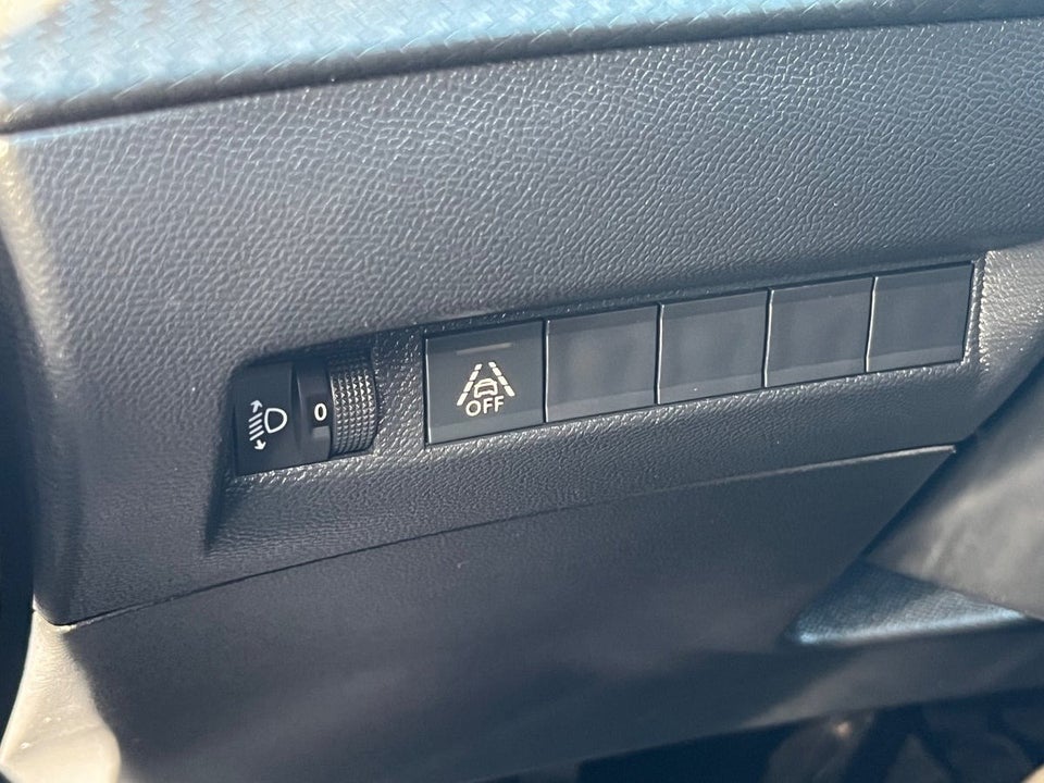Peugeot 2008 1,5 BlueHDi 100 Allure Pack 5d