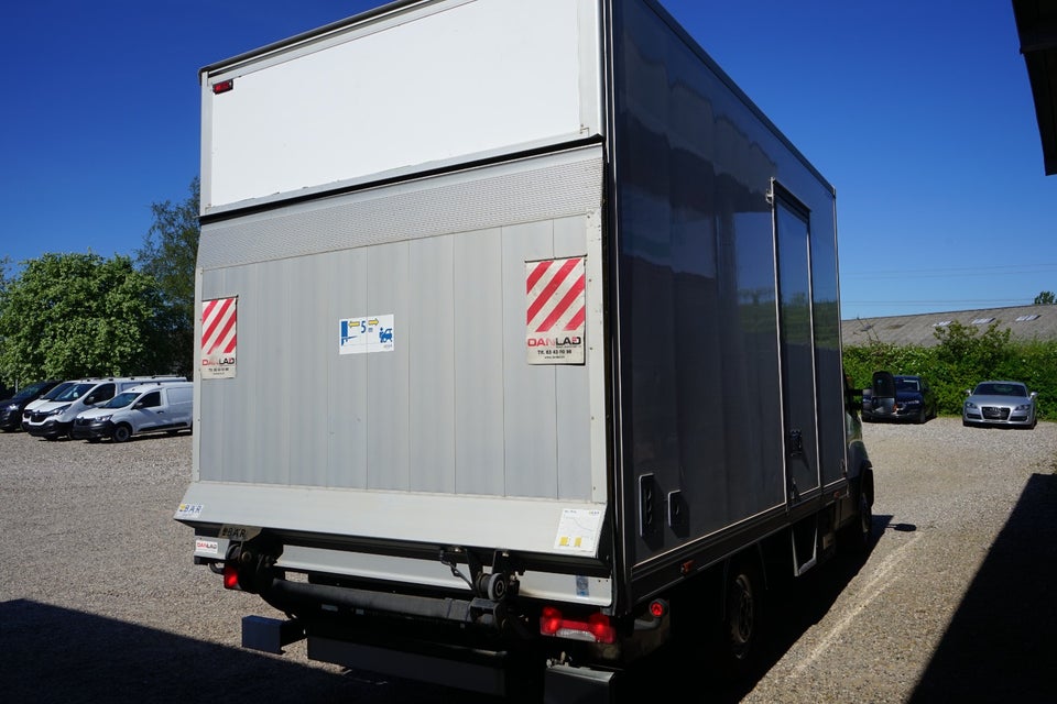 Iveco Daily 2,3 35S14 Alukasse m/lift