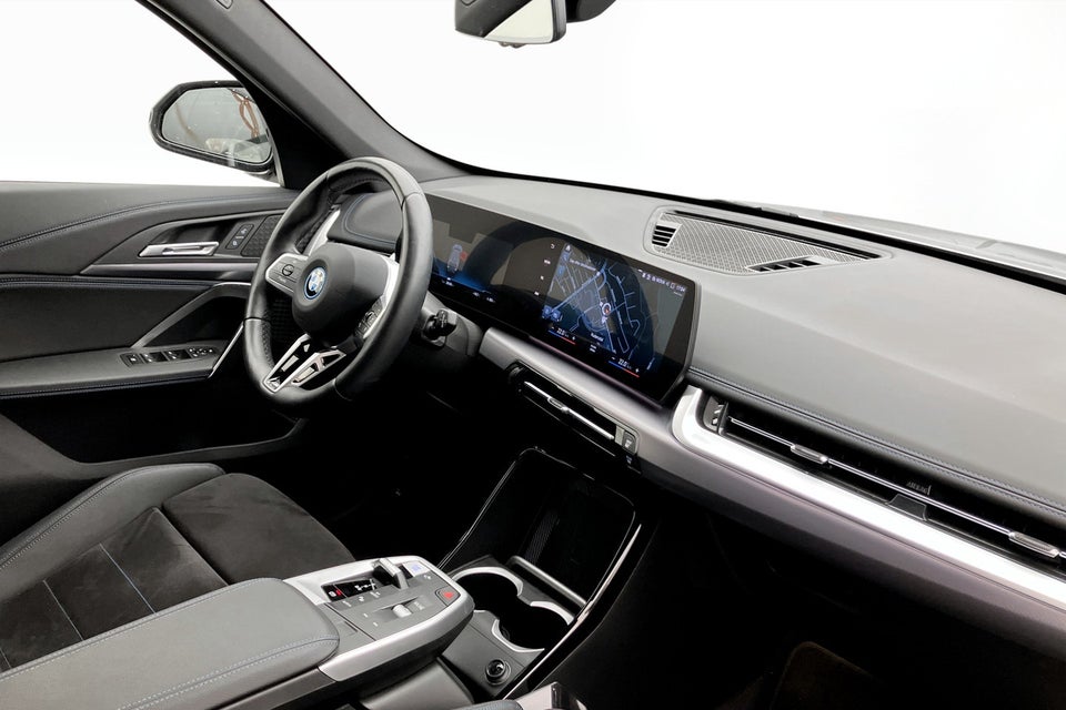 BMW iX1 xDrive30 M-Sport 5d