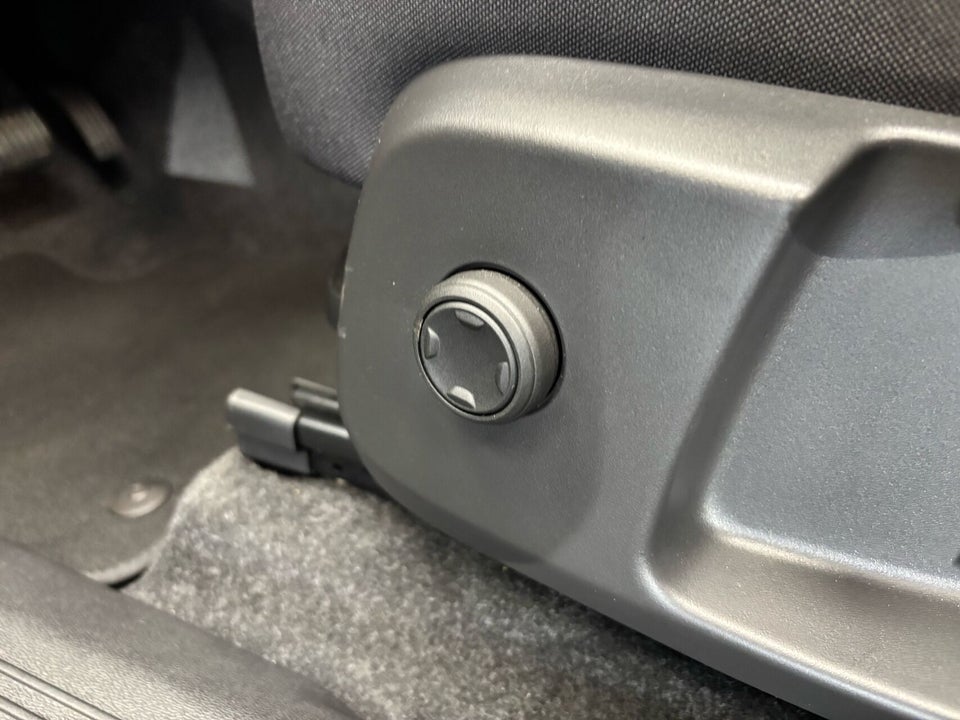 Volvo C40 ReCharge Core 5d