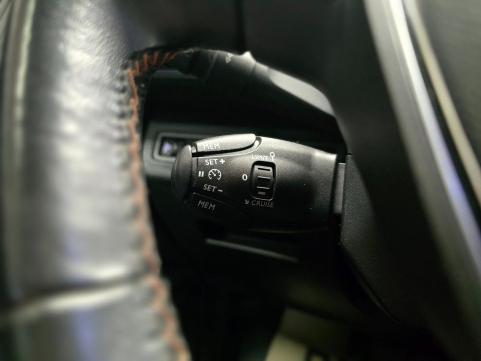 Peugeot 3008 1,2 e-THP 130 Active 5d