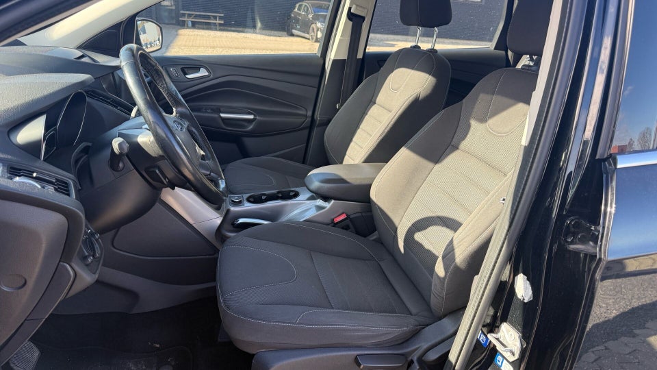 Ford Kuga 2,0 TDCi 180 Titanium aut. AWD 5d