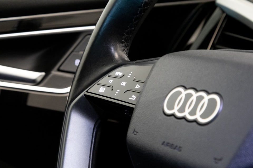 Audi Q4 e-tron 35 Advanced Sportback 5d