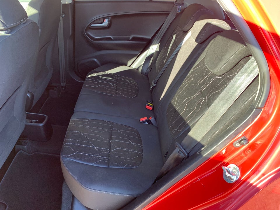 Kia Picanto 1,0 Attraction 5d