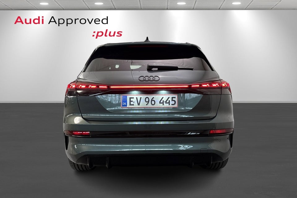 Audi Q4 e-tron performance 5d