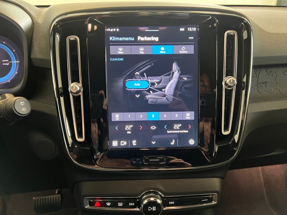 Volvo XC40 P8 ReCharge Twin Plus 5d