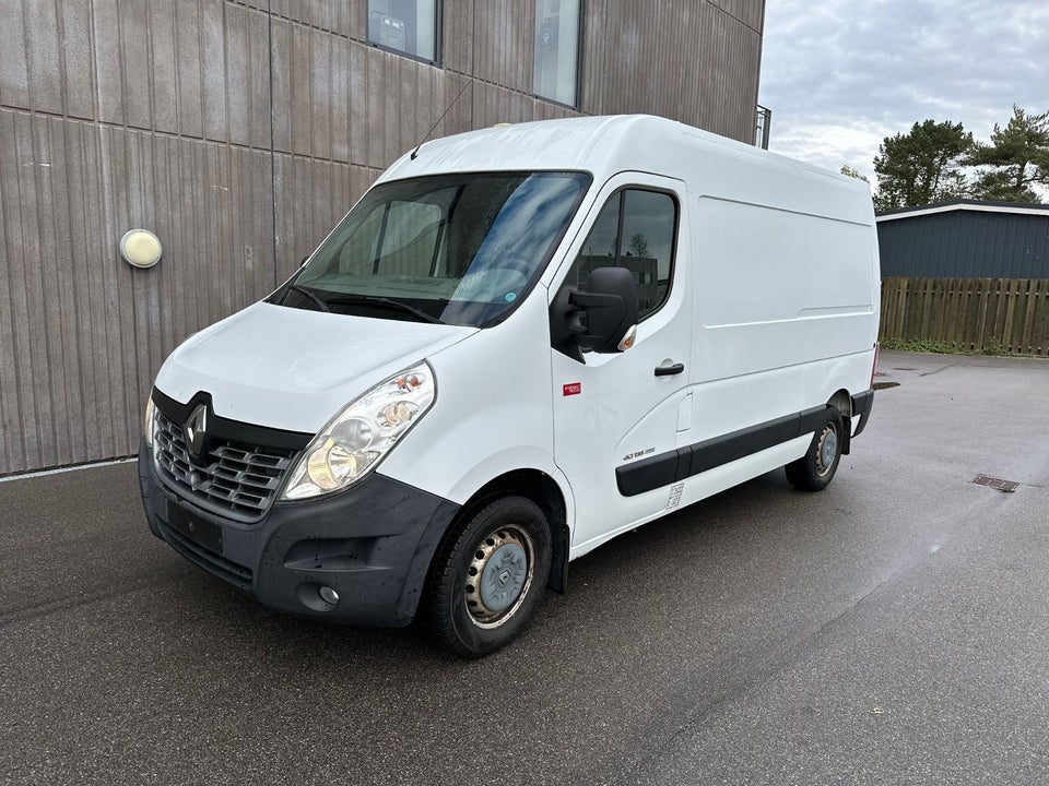 Renault Master III T35 2,3 dCi 165 L2H2 Kassevogn