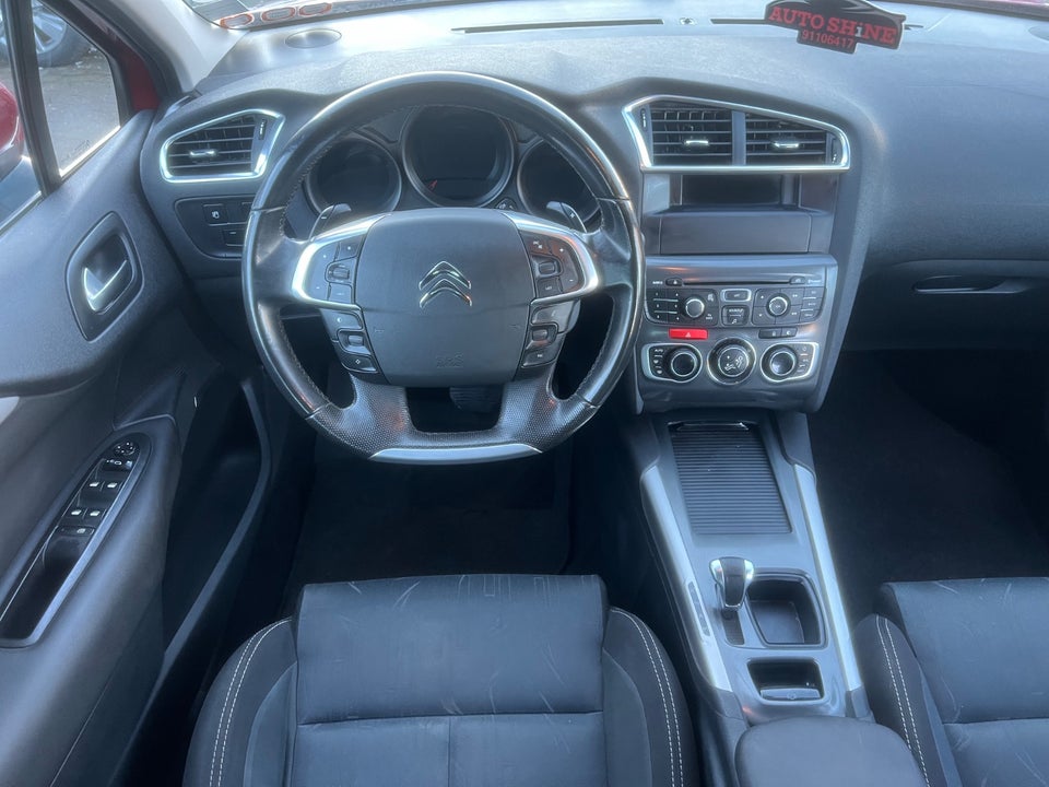 Citroën C4 1,6 e-HDi 112 Seduction E6G 5d