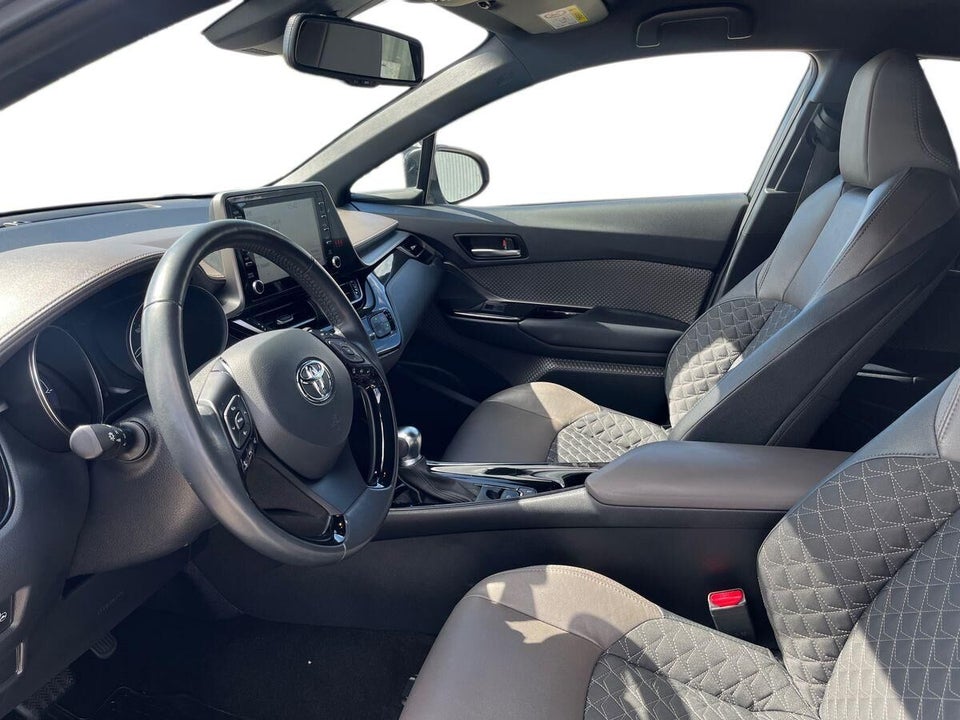 Toyota C-HR 1,8 Hybrid C-HIC CVT 5d