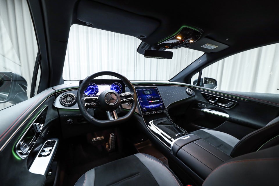 Mercedes EQE350 SUV AMG Advance Plus 4Matic 5d