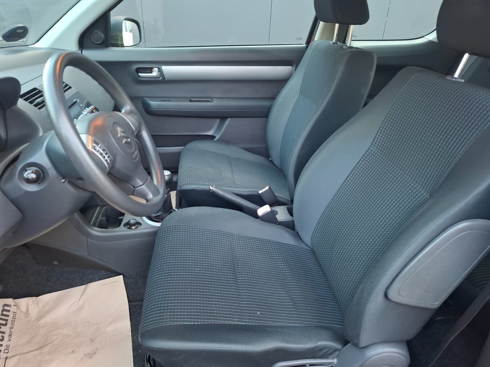 Suzuki Swift 1,3 GL 3d