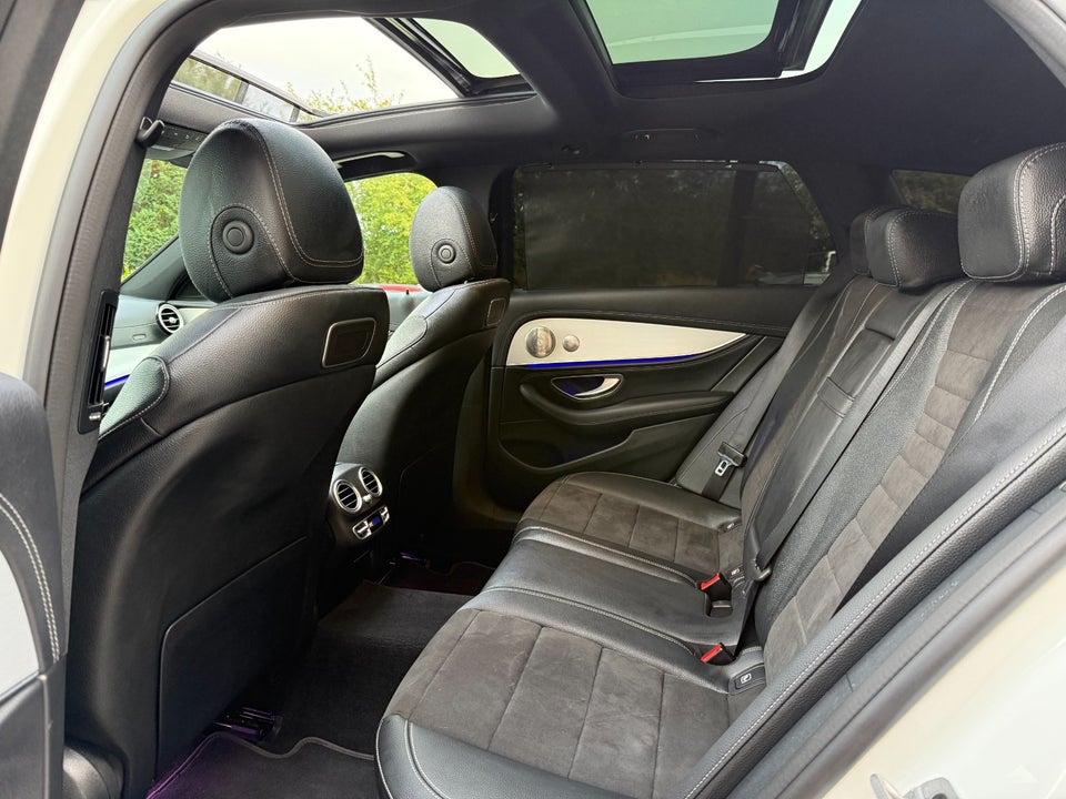 Mercedes E300 de 2,0 AMG Line stc. aut. 5d