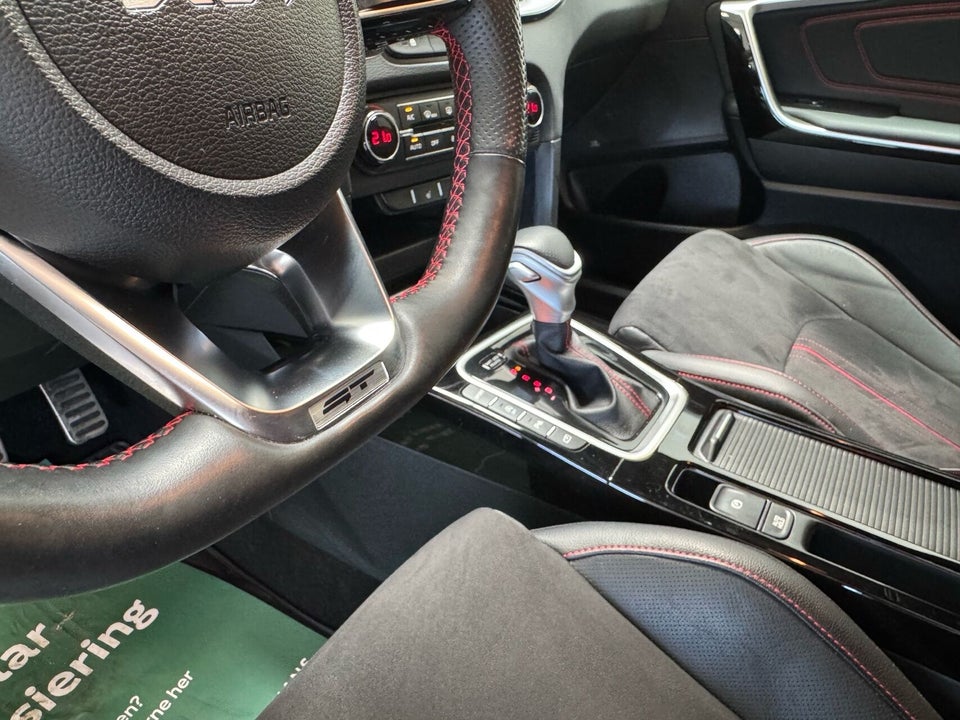 Kia ProCeed 1,6 T-GDi GT DCT 5d