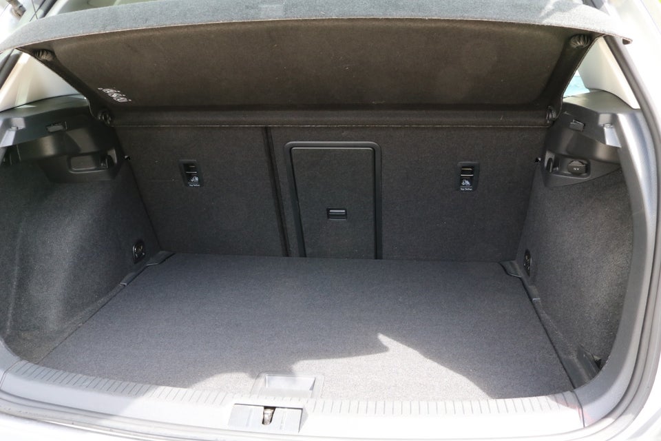VW Golf VII 1,5 TSi 130 Comfortline 5d