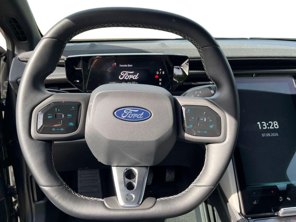 Ford Capri 77 Premium Extended Range 5d