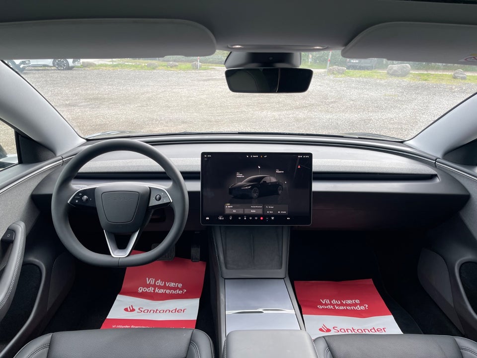 Tesla Model 3 RWD 4d