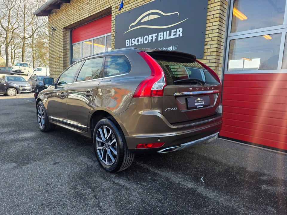 Volvo XC60 2,0 D4 190 Momentum 5d