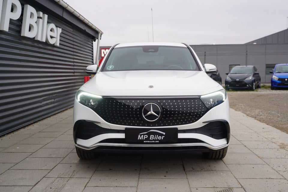 Mercedes EQB250+ AMG Line 5d