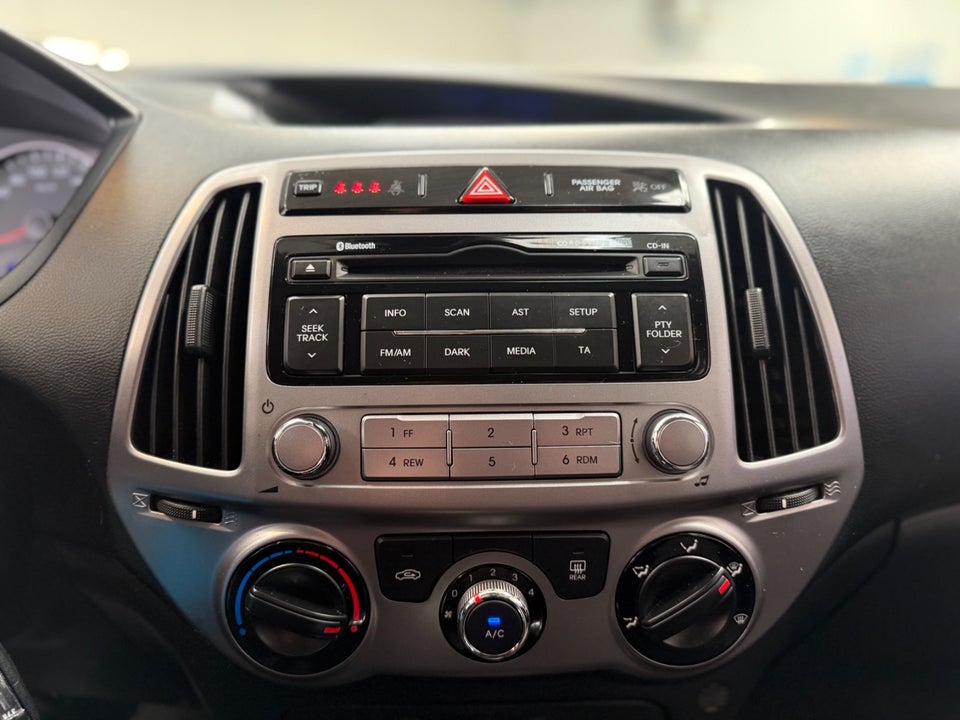 Hyundai i20 1,25 Comfort 5d