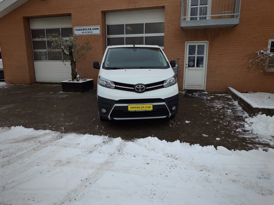 Toyota ProAce 2,0 D 120 Long Comfort 6d
