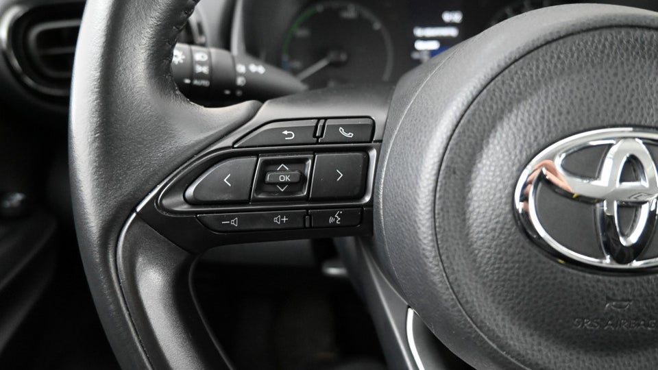 Toyota Yaris 1,5 Hybrid H3 e-CVT 5d