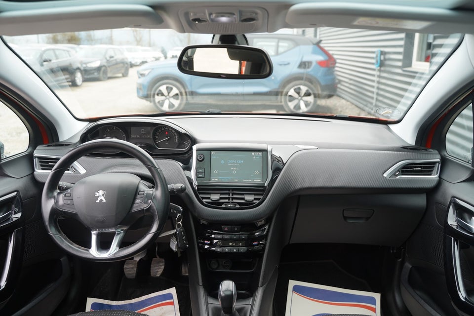 Peugeot 208 1,6 BlueHDi 100 Allure Sky 5d