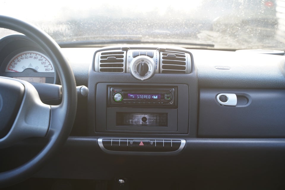 Smart Fortwo Cabrio 0,8 CDi Pure 3d