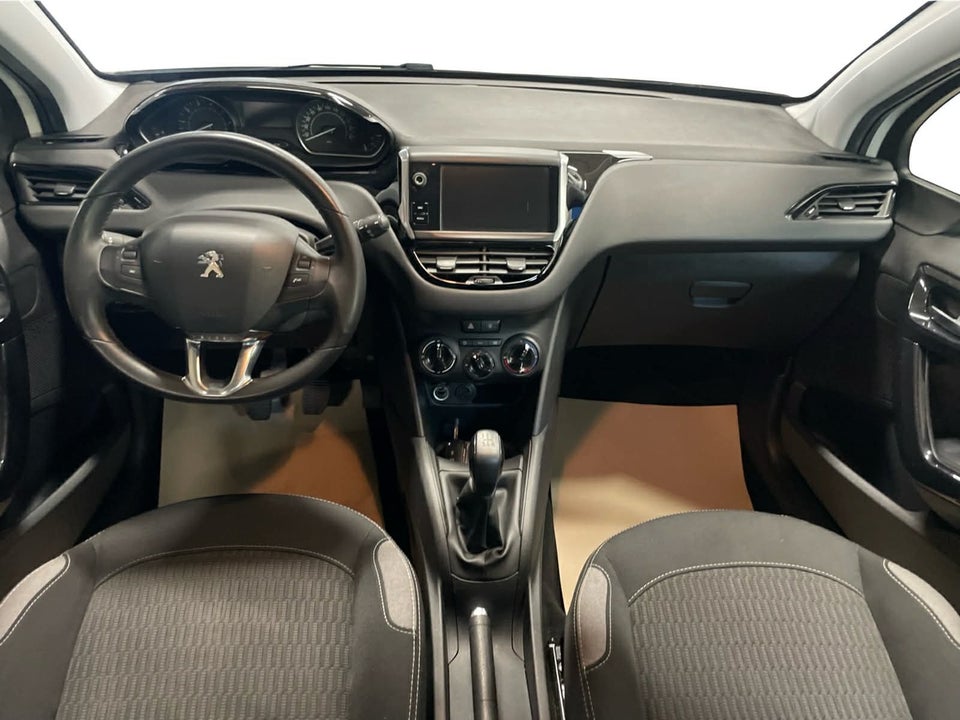 Peugeot 208 1,2 VTi 82 Active 5d