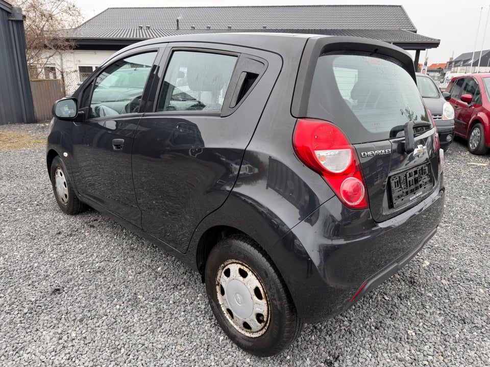 Chevrolet Spark 1,0 LT 5d