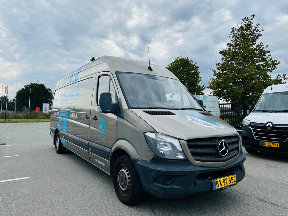 Mercedes Sprinter 316 2,2 CDi R2 Kassevogn 5d