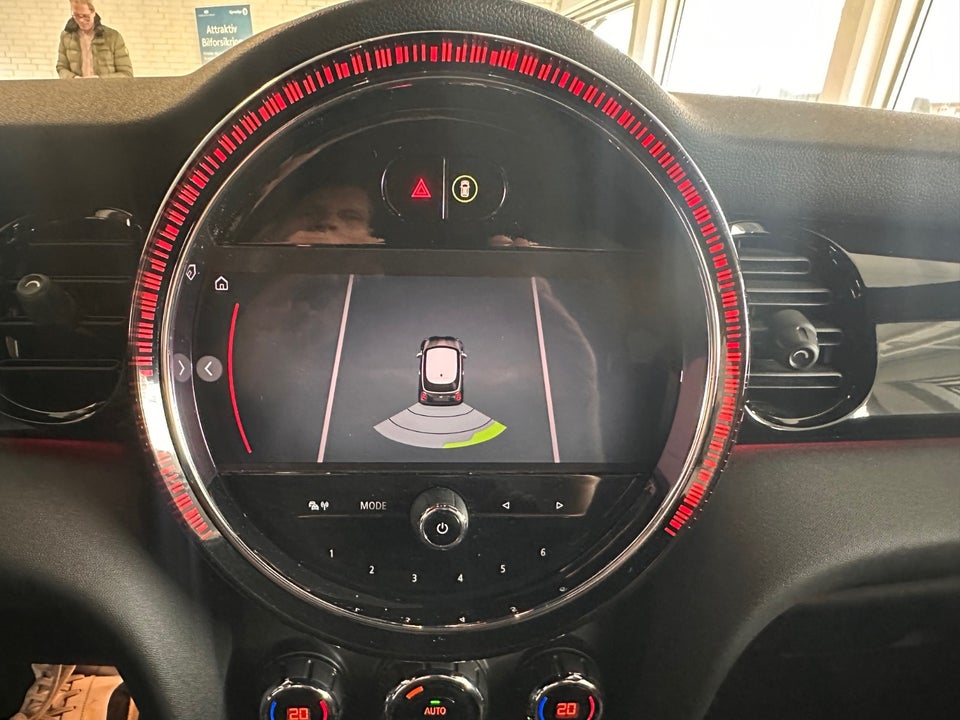 MINI Cooper SE Essential 3d