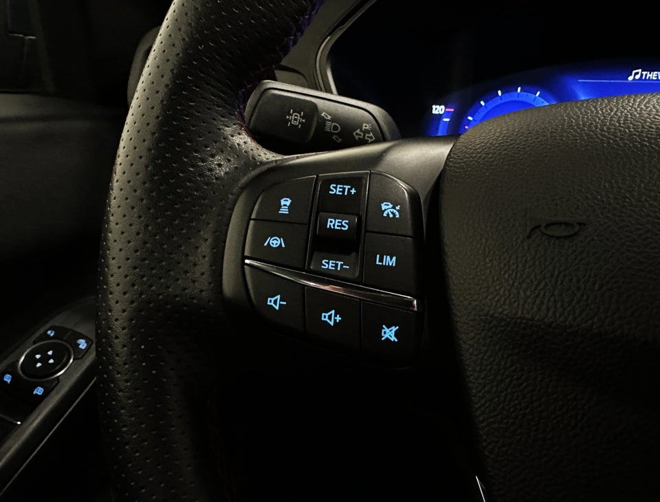 Ford Kuga 2,5 PHEV ST-Line X CVT 5d