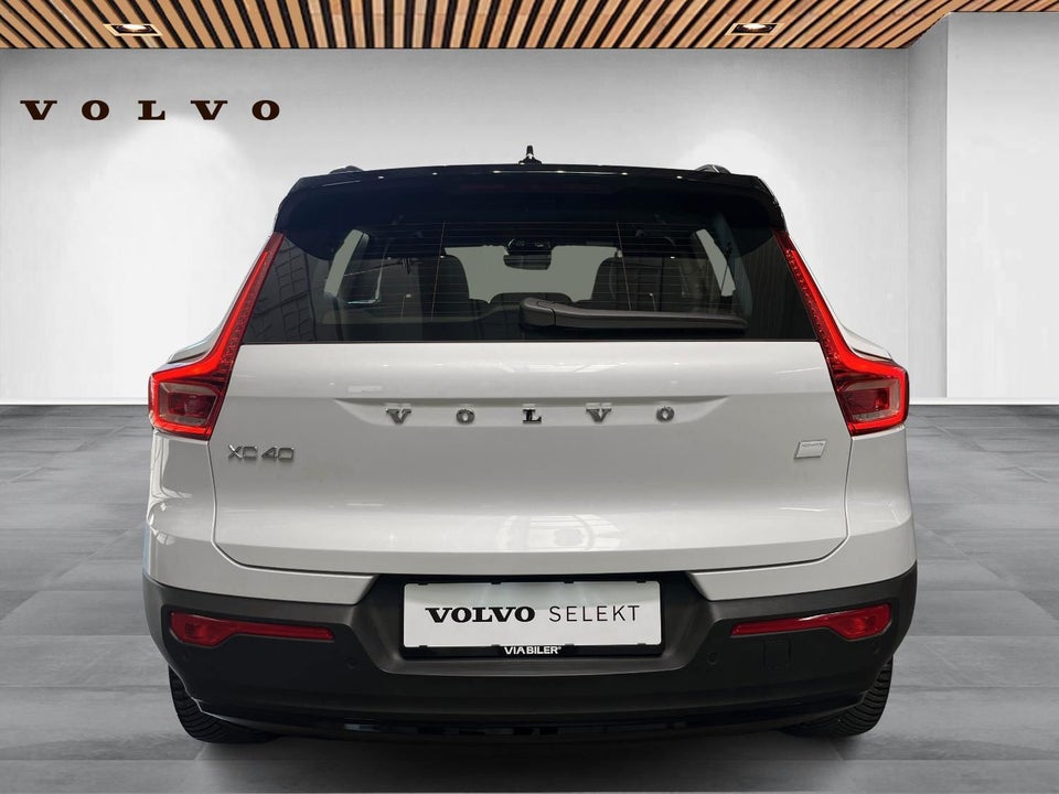 Volvo XC40 P6 ReCharge Plus 5d
