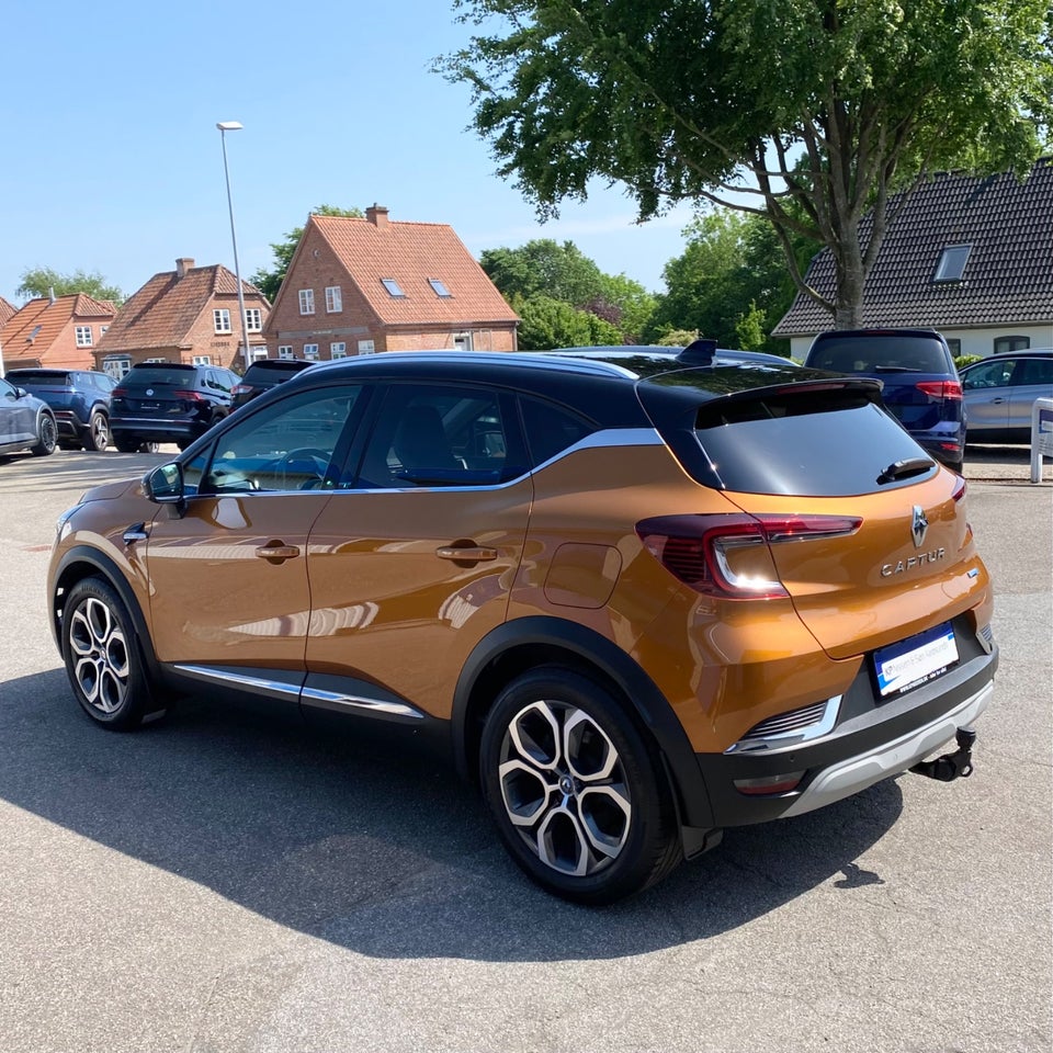Renault Captur 1,6 E-Tech Intens 5d