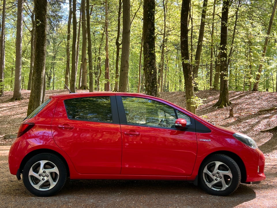 Toyota Yaris 1,5 Hybrid H2 e-CVT 5d
