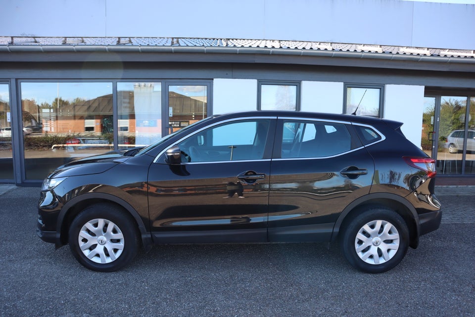 Nissan Qashqai 1,5 dCi 115 Visia Van 5d