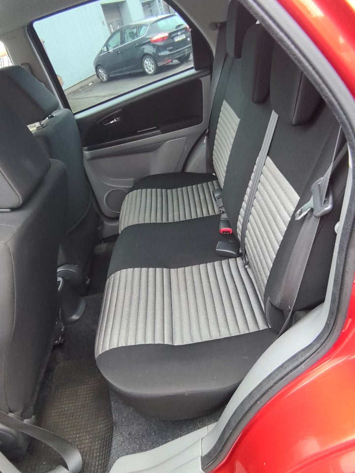 Suzuki SX4 1,6 CombiBack GLX aut. 5d