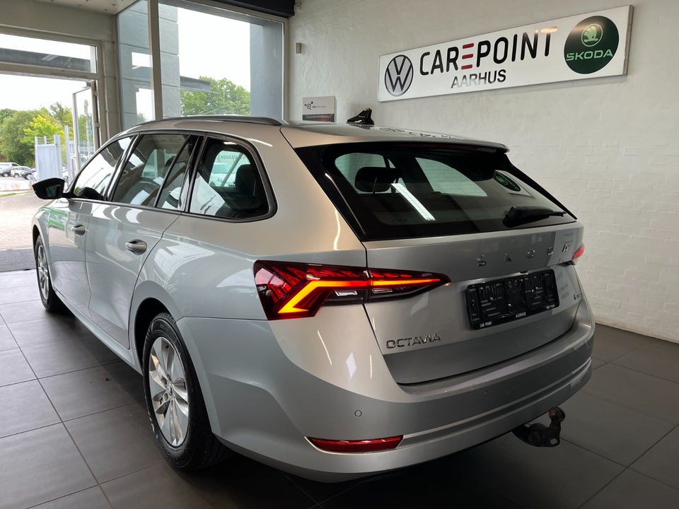 Skoda Octavia 1,0 eTSi 110 Ambition Combi DSG 5d