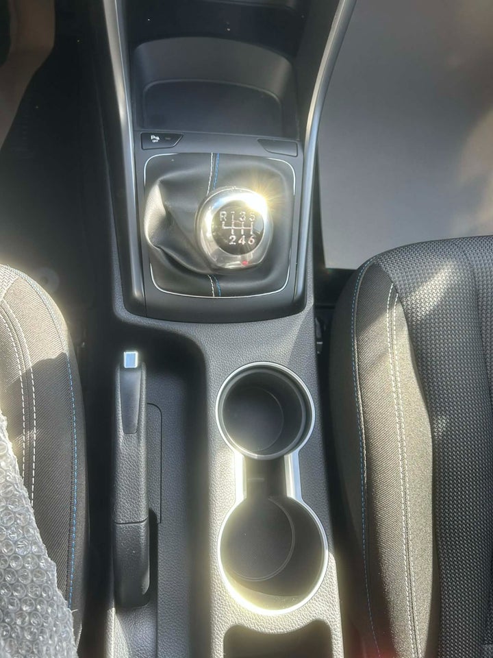 Hyundai i30 1,6 CRDi 110 EM-Edition 5d