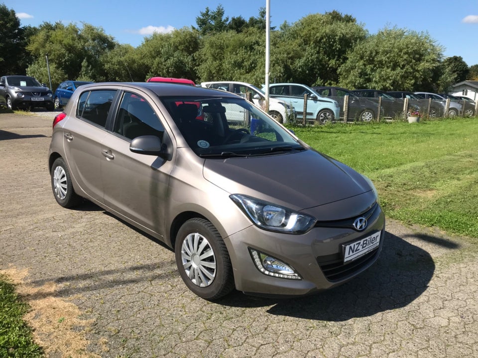 Hyundai i20 1,25 Classic 5d